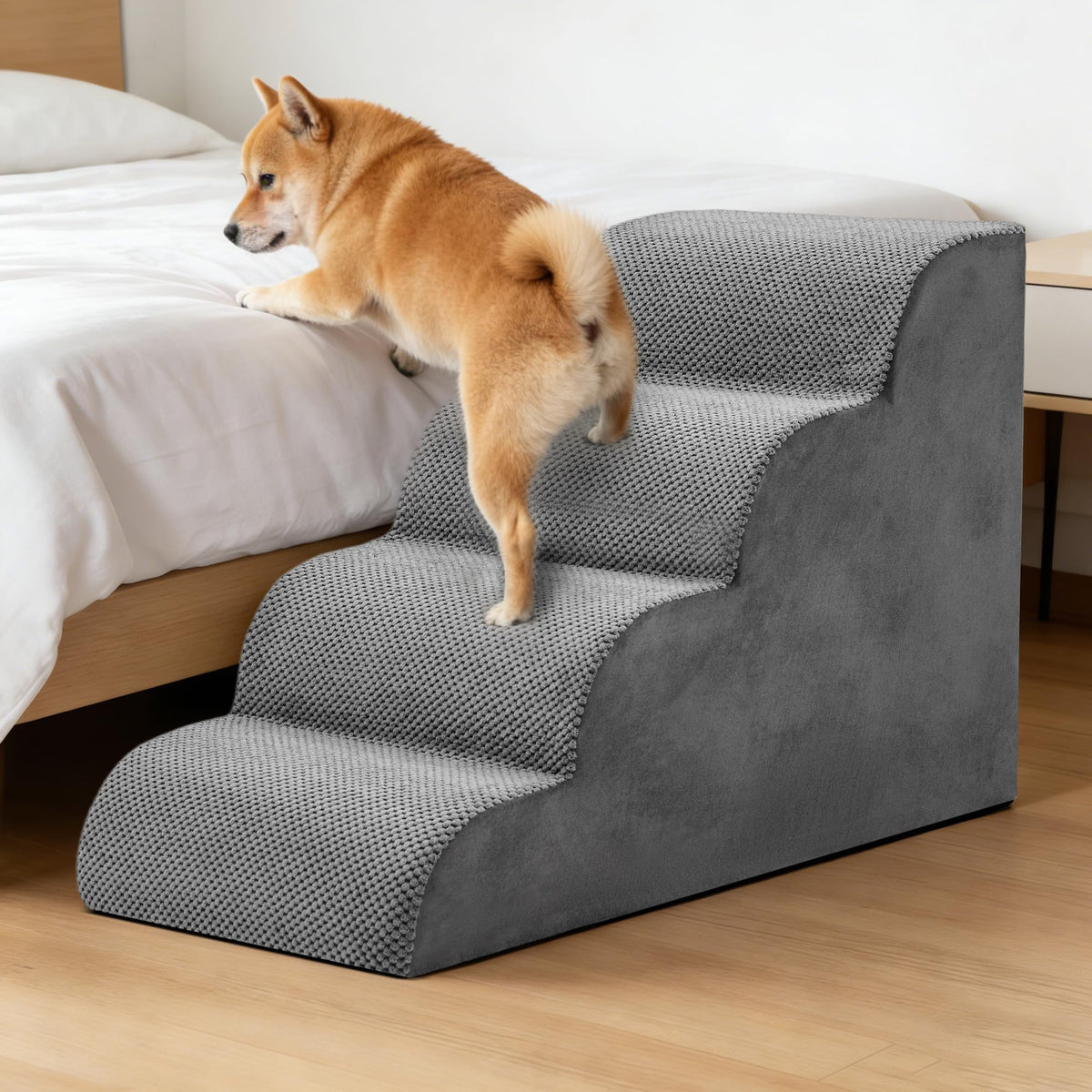 4-Step Grey Dog Stairs E328835